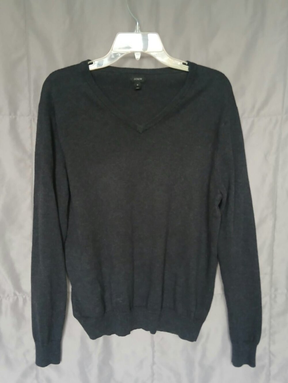 J. Crew dark grey V-neck men's sweater